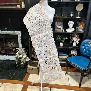Easter Floral Crochet‑Style Table Runner – 13" x 68" – Brand New & Darling